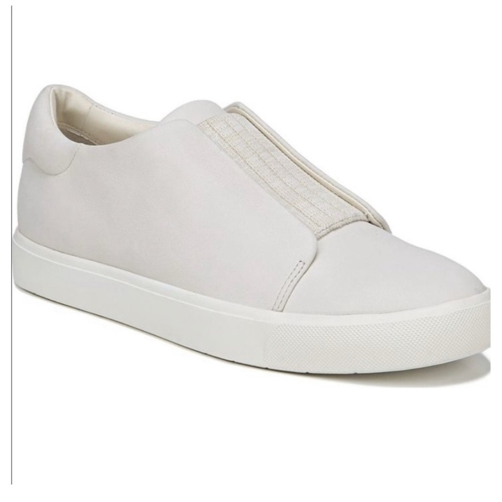 Vince Cantara Ribbed Elastic Panel White Slip On Cream Leather Sneakers Size 7M